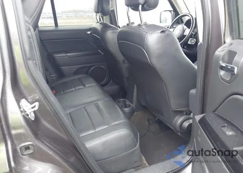 2015 Jeep Patriot High Altitude Edition из США, поврежденный, VIN 1C4NJPFA8FD401034